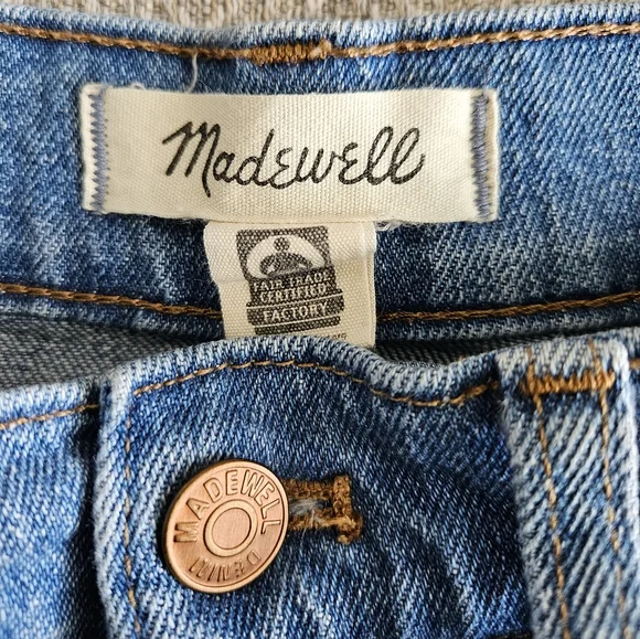 Madewell High-Rise Ripped Denim shorts Size Waist 26 (Small) - Picture 5 of 6